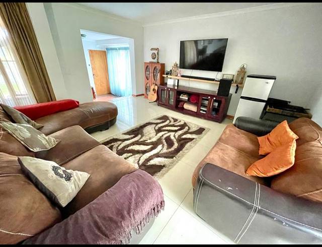 3 BEDROOM HOUSE FOR SALE IN NOORDHEUWEL